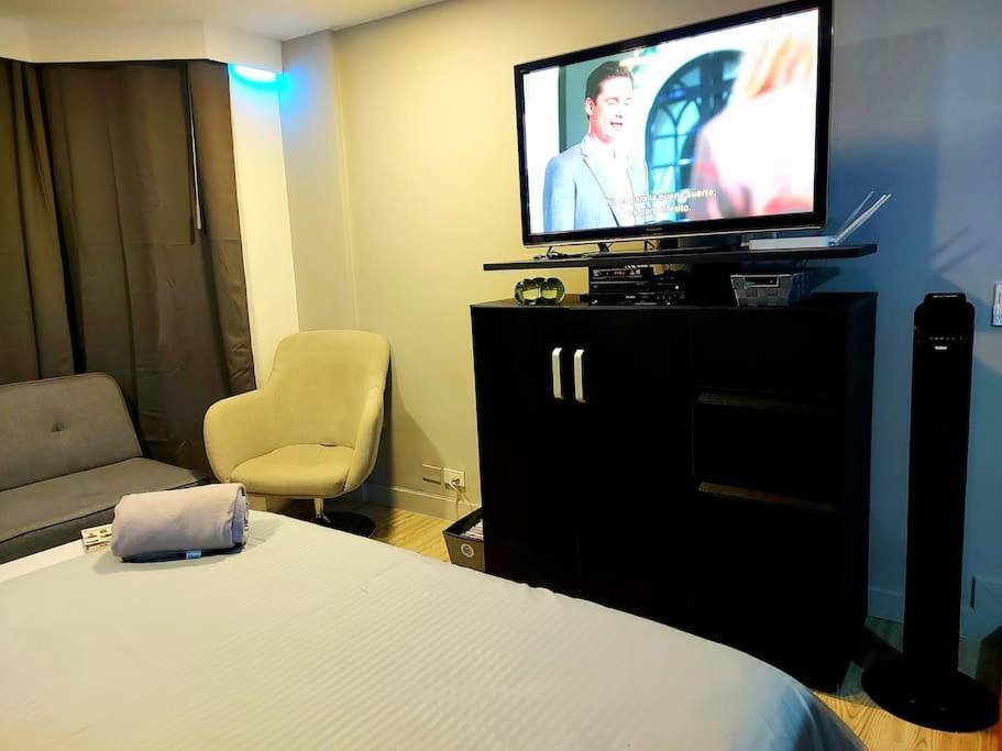 Executive Minutes From The Airport Apartamento Bogotá