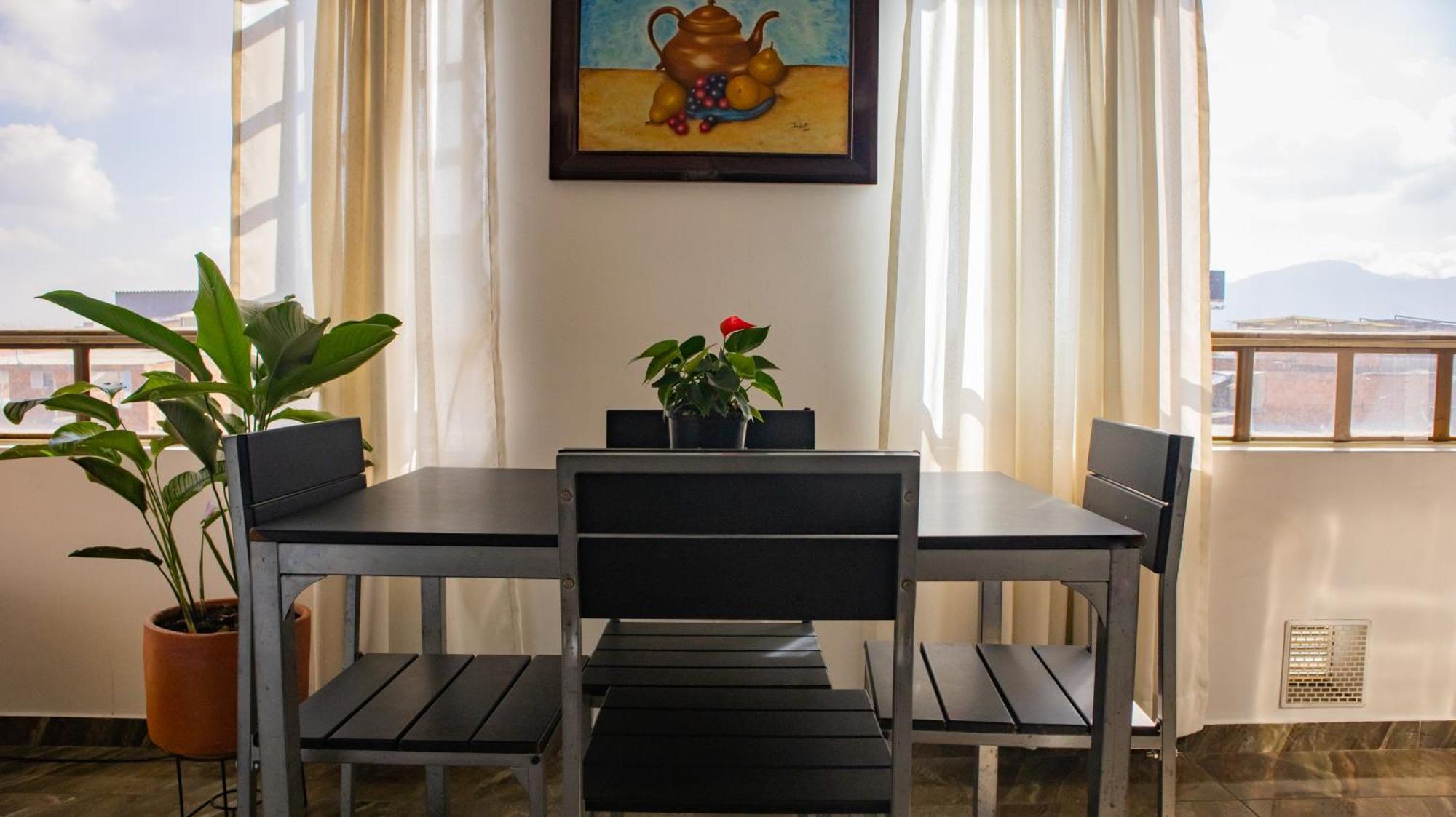 Apartamento Encantador Comodo Y Confortable. *