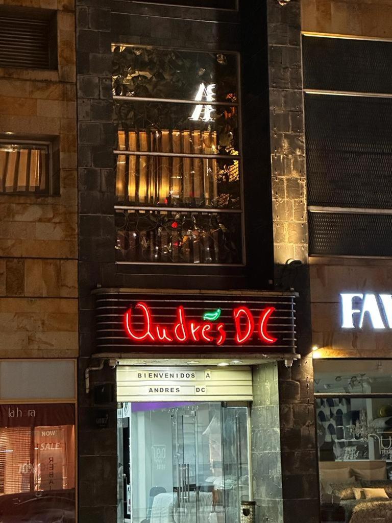 Exclusivos Aptos Amoblados En El Edificio Cabrera 85-12 * Bogotá