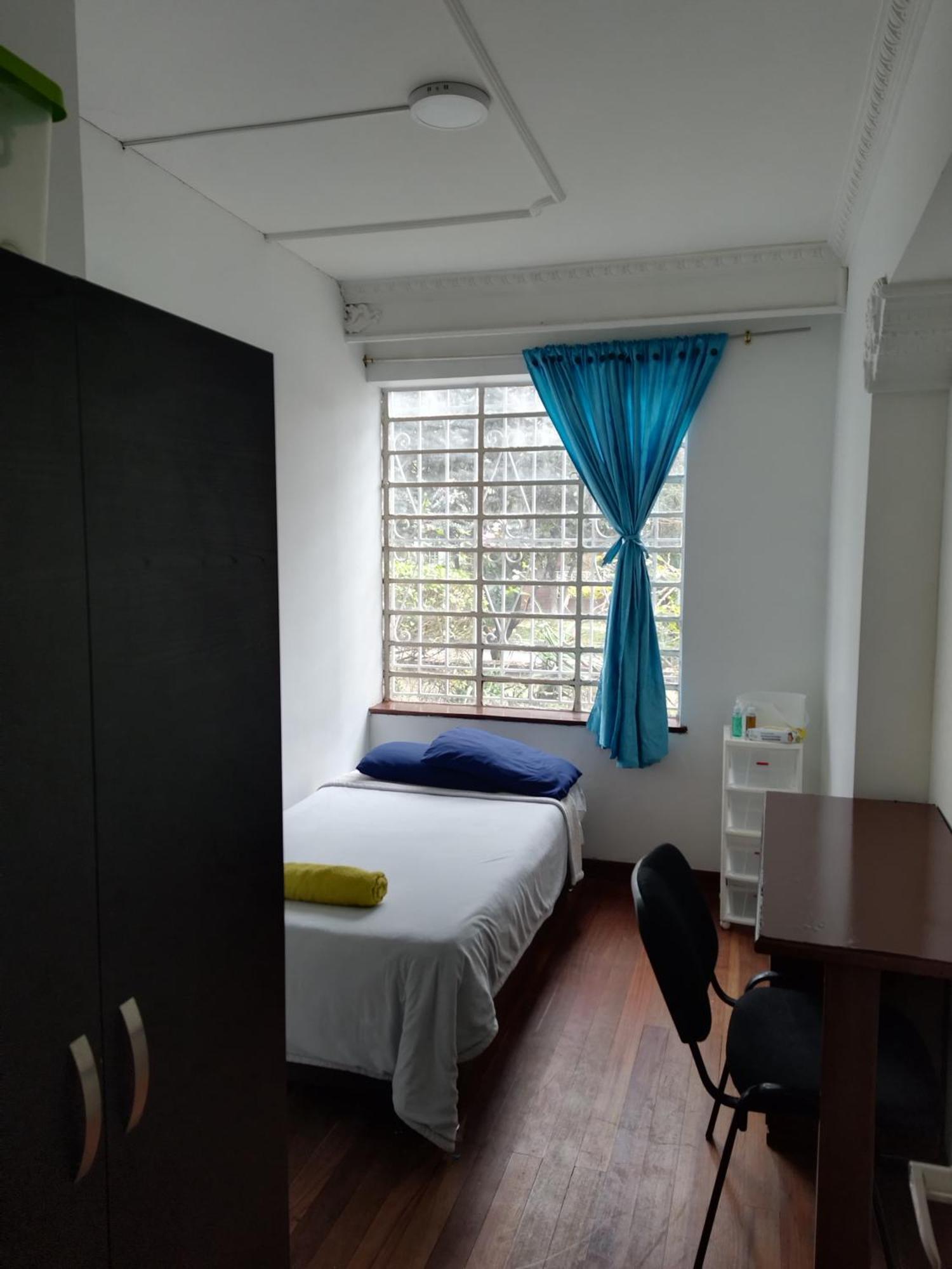 Casa En Ubicada En Zona Pensión