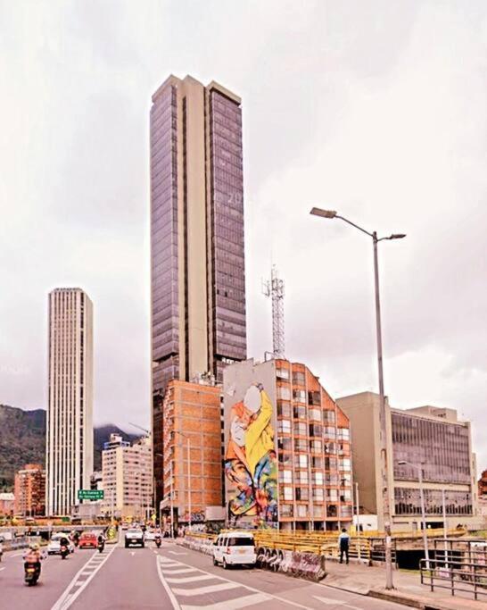 Apartamento Executive Minutes From The Airport