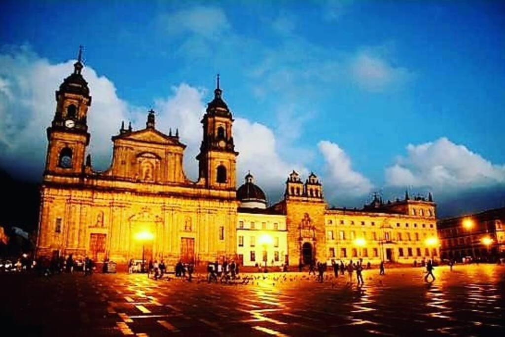 Executive Minutes From The Airport Bogotá