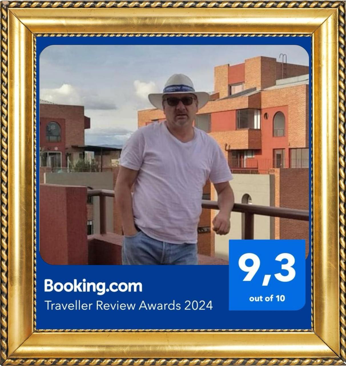 Elias Di Caprio - - Homestay *