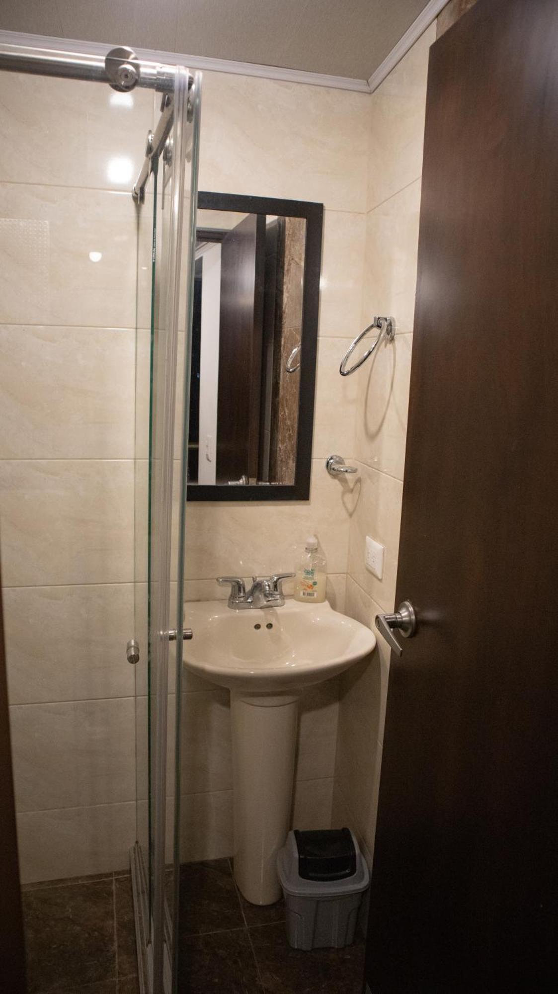 Apartamento Encantador Comodo Y Confortable. *