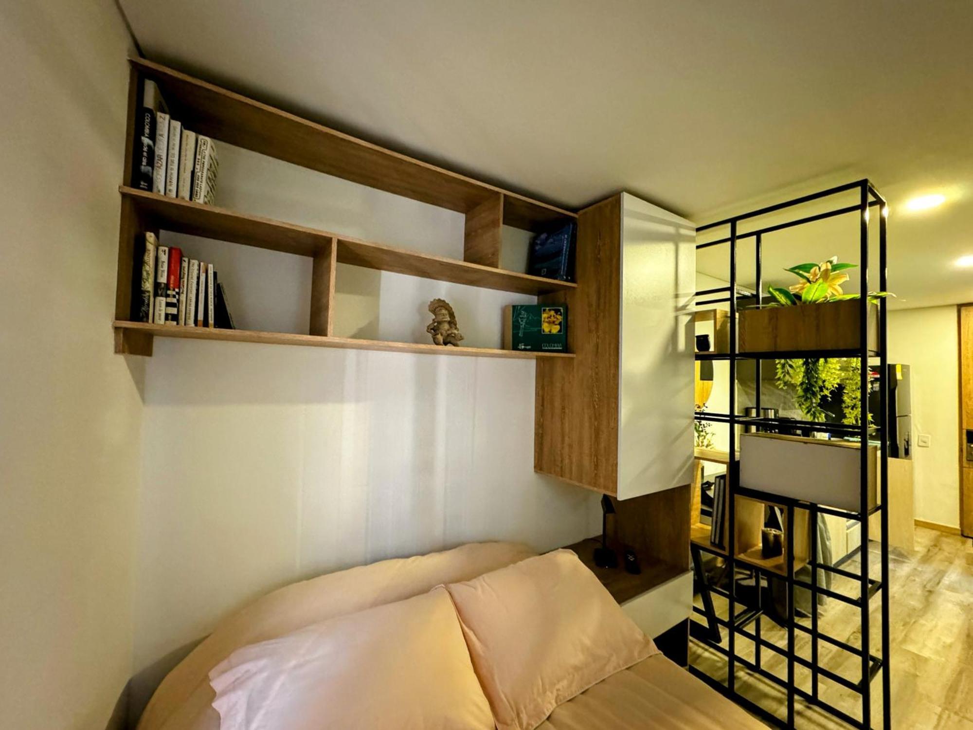 Loft Between Business Centers & Restobars Apartamento