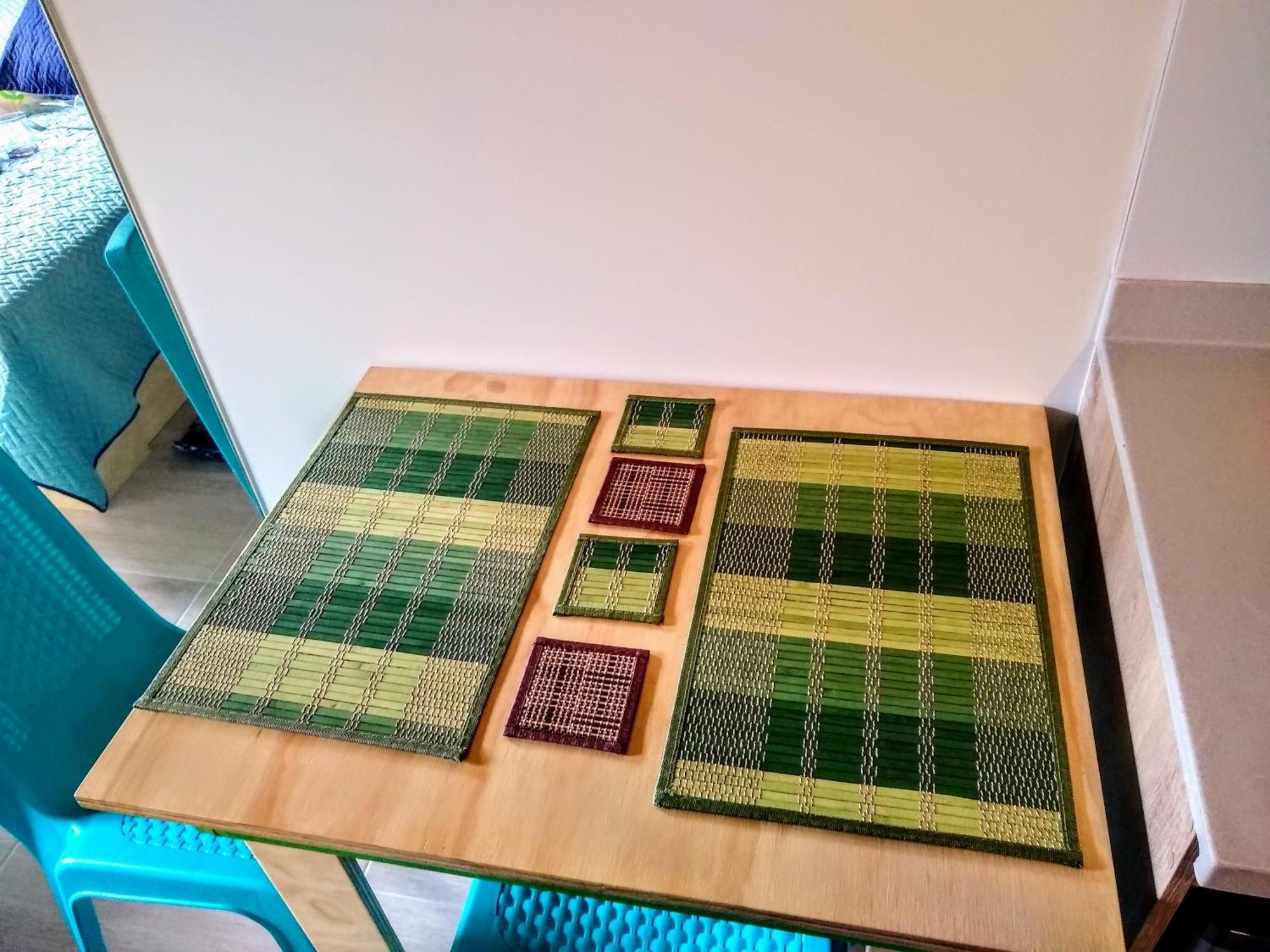 Downtown, Blue Home, Nature Inspired Apartamento
