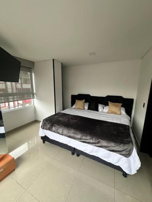 101 Embajada Americana , Corferias Agora G12 Apartamento *
