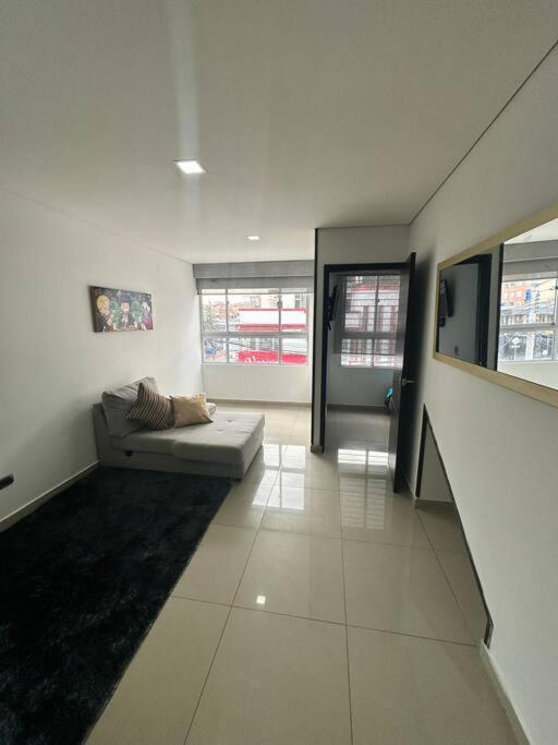 101 Embajada Americana , Corferias Agora G12 Apartamento *
