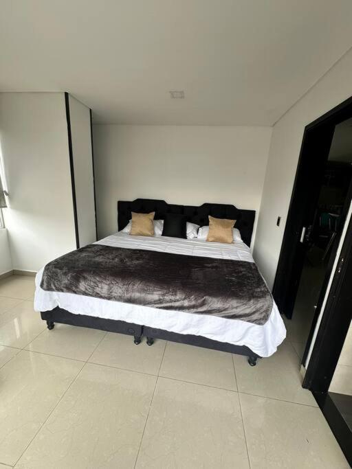 101 Embajada Americana , Corferias Agora G12 Apartamento