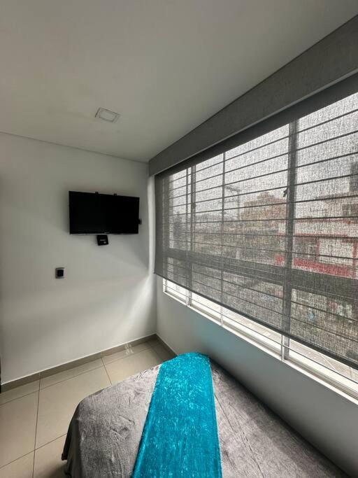 Apartamento 101 Embajada Americana , Corferias Agora G12 *