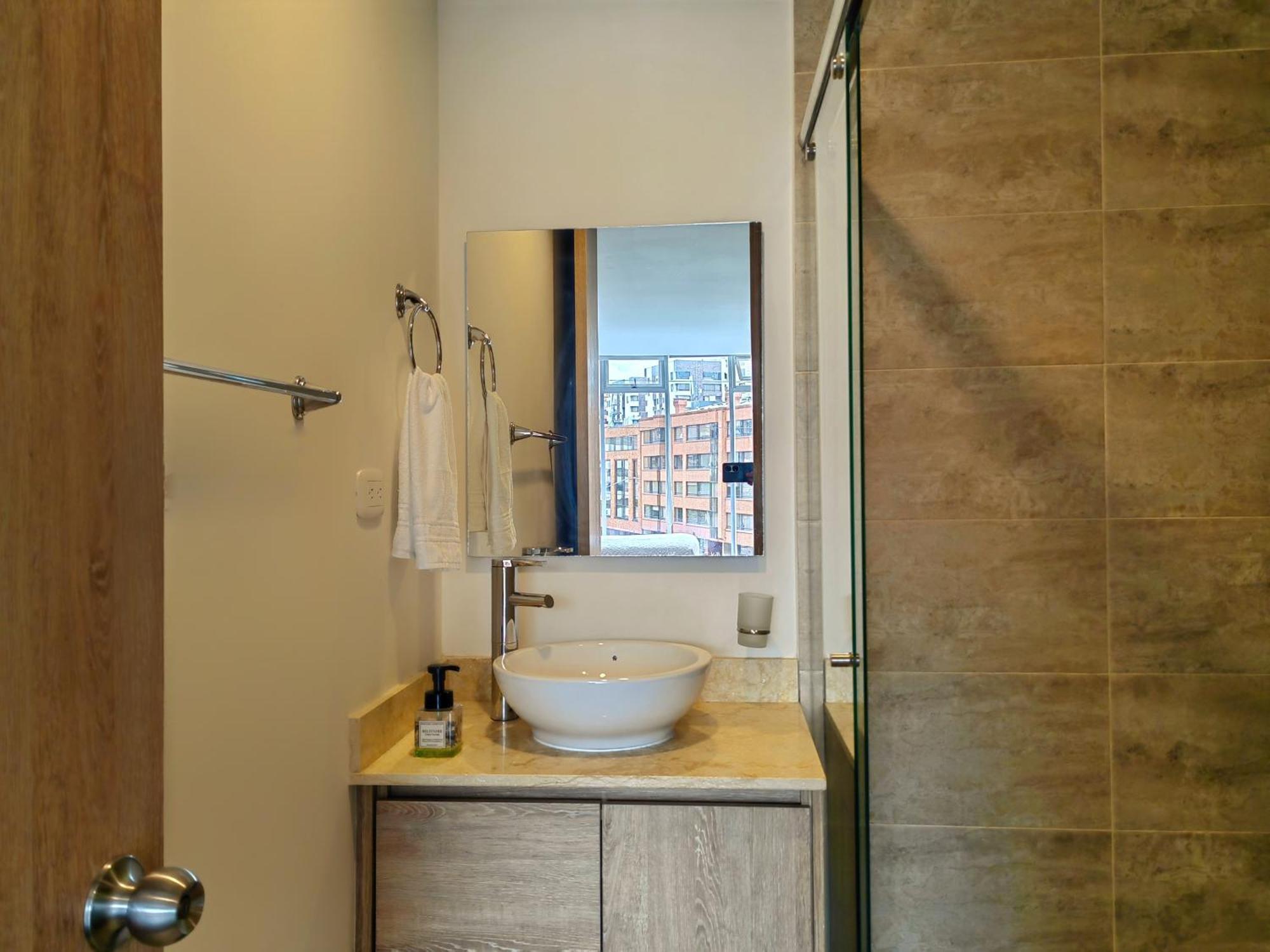 Aparta Estudio Tipo Loft Usaquen / Cozy Loft In Apartamento