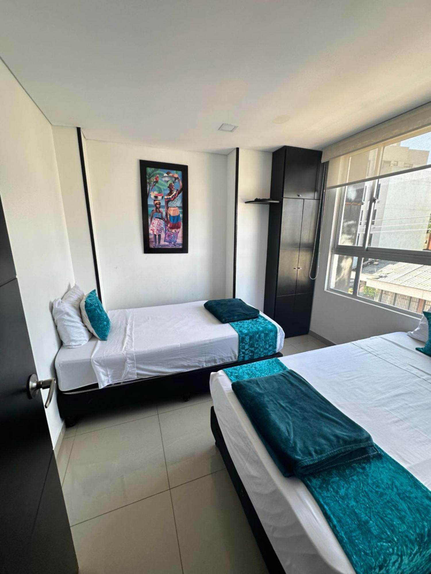 Hermoso 201 Corferias, Embajada Americana , Agora , G12 * Bogotá