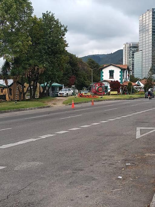 Pensión Casa De Huespedes En Usaquen *