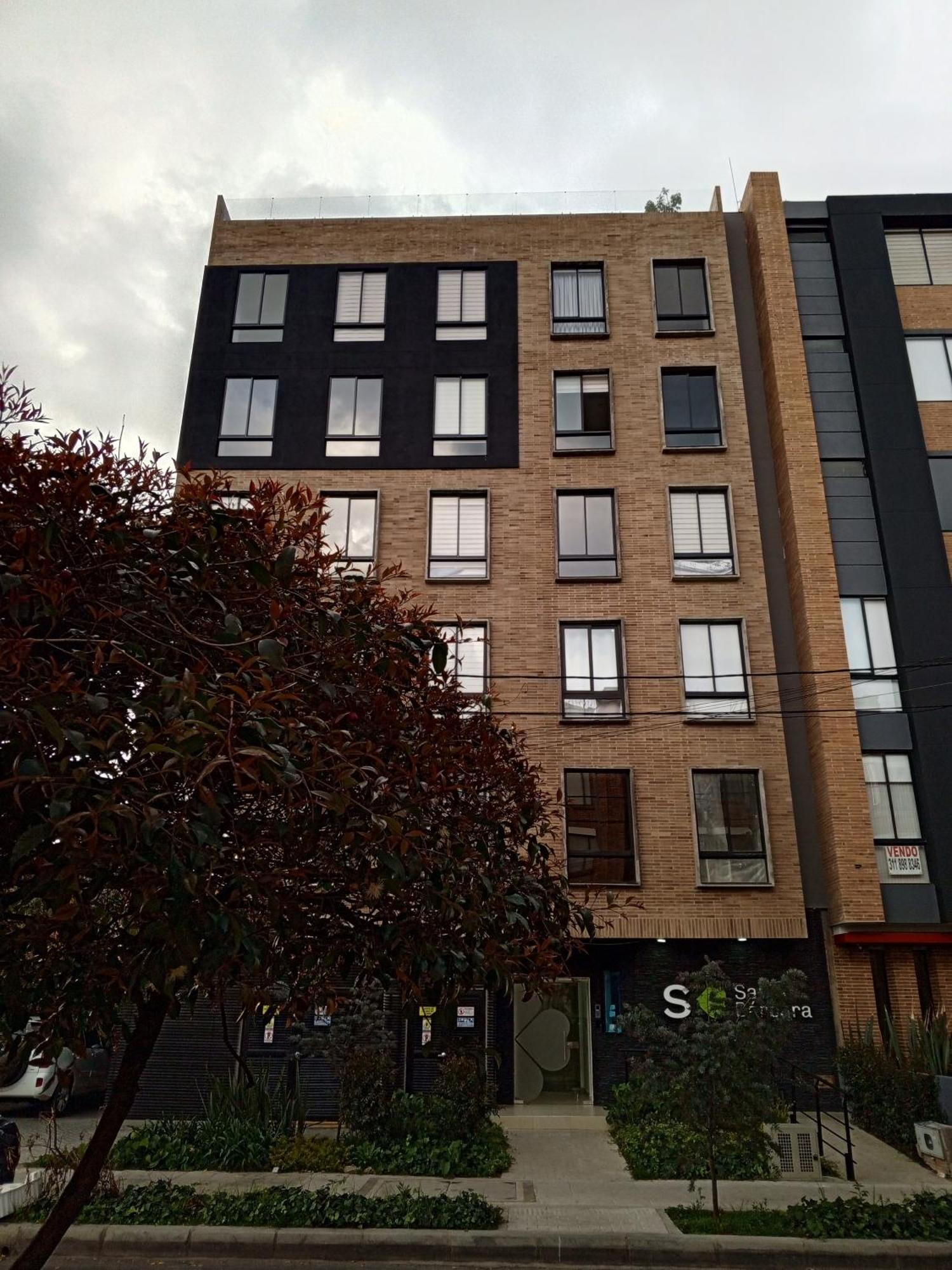 Apartamento Soul Santa Barbara Executive, Wifi 300 Megas, Big Queen Size Bed, Smart Tv Netflix, Walking Distance To Unicentro Mall, Starbucks In Front Of The Building, Location