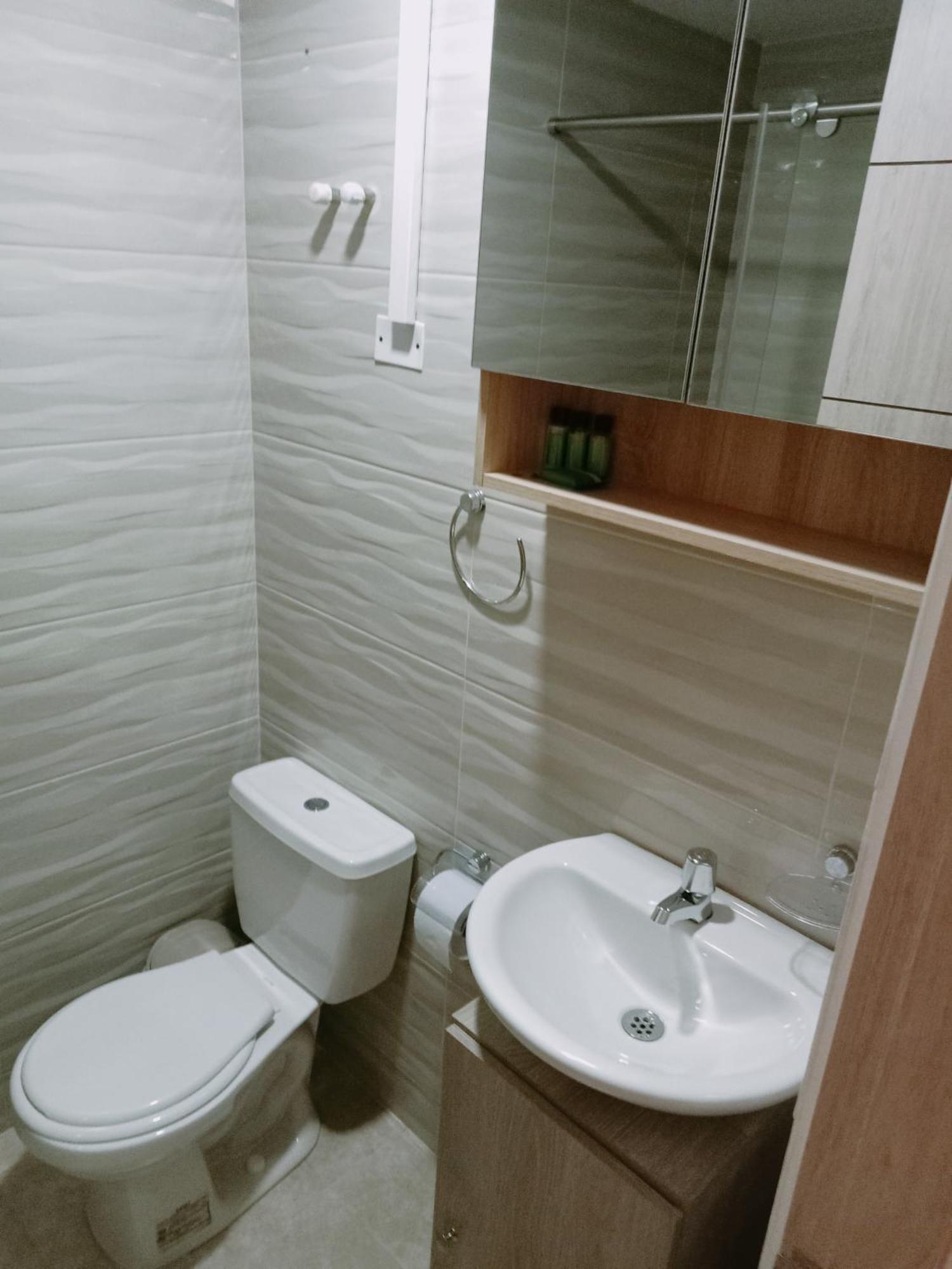 Tranquilo Turistico Centro Uni-andes-candelaria Apartamento *