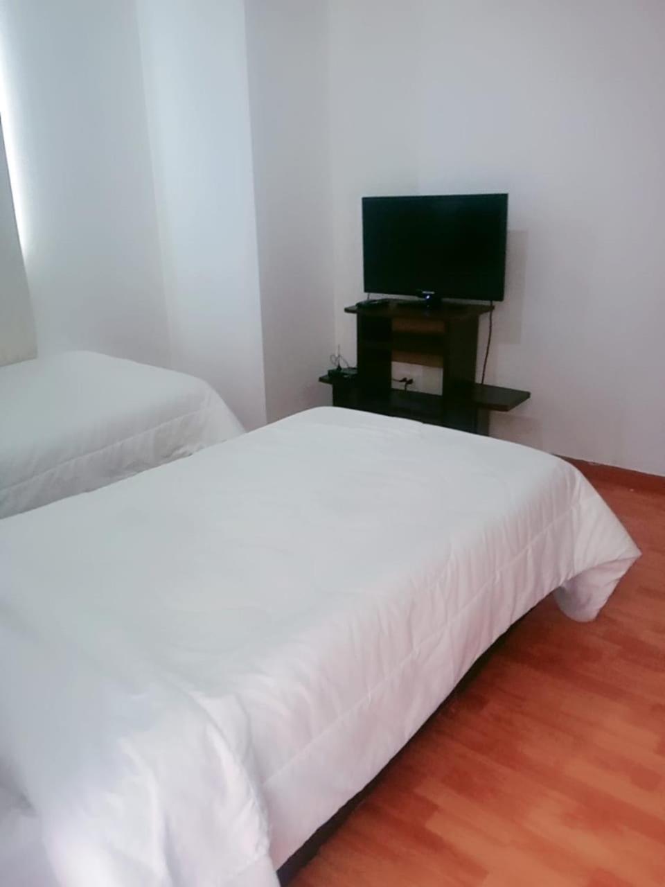 Apartamento En Corferias , Cerca Al G-12 , Al Aeropuerto , A 2 Cuadras De La Estacion Transmilenio Ciudad Universitaria Alojamiento Especial Bogotá