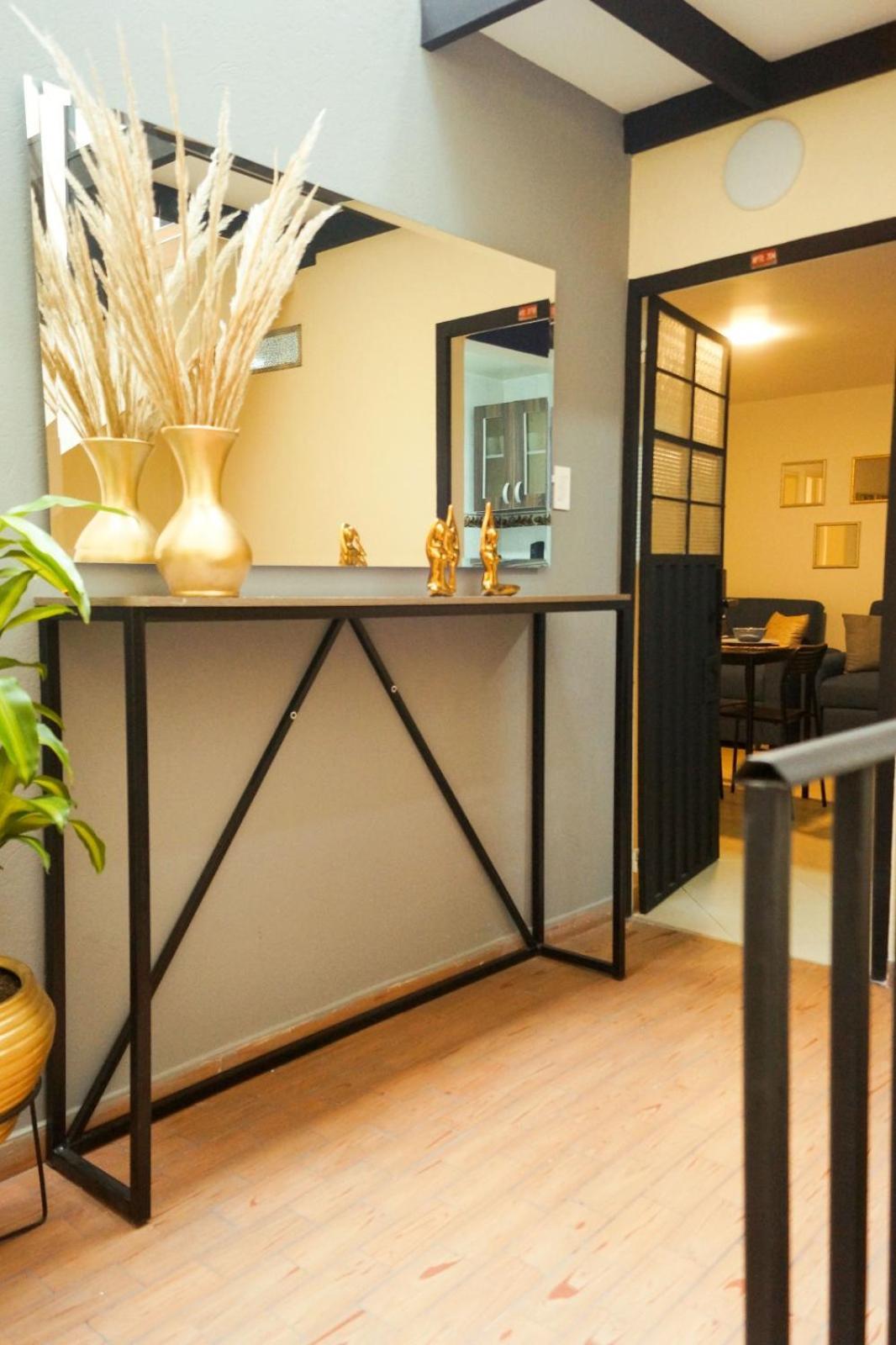 Apto A 2 Minutos De Parque La Valvanera Apartamento *