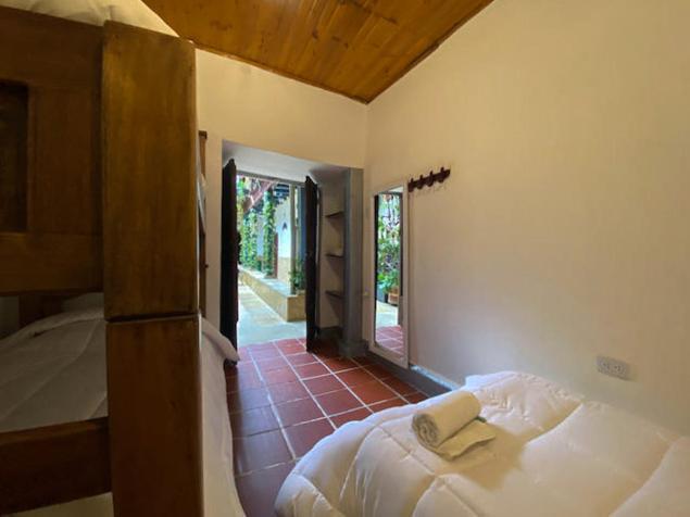 Casa Reina Hostal *