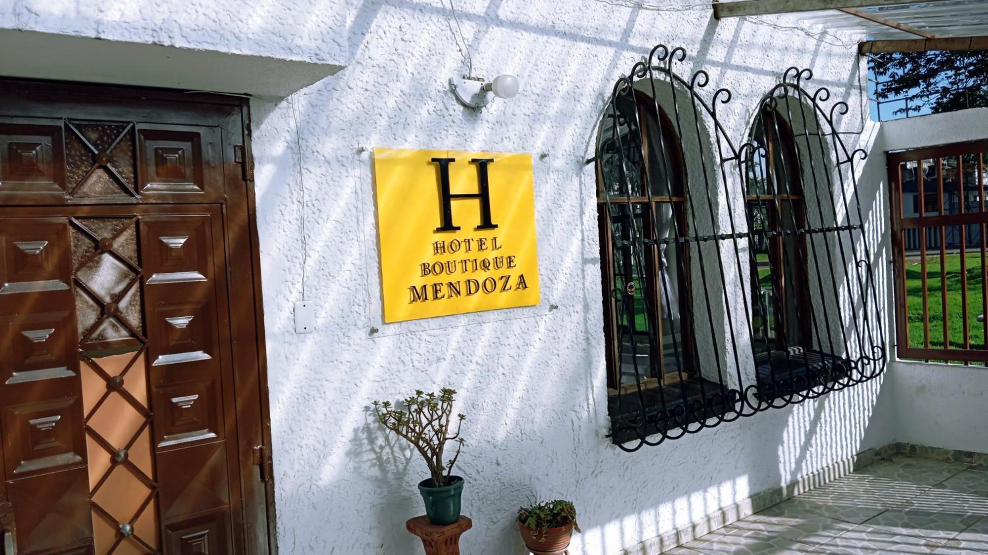 Hotel Mendoza Boutique - Cerca Aeropuerto El Dorado Bogotá