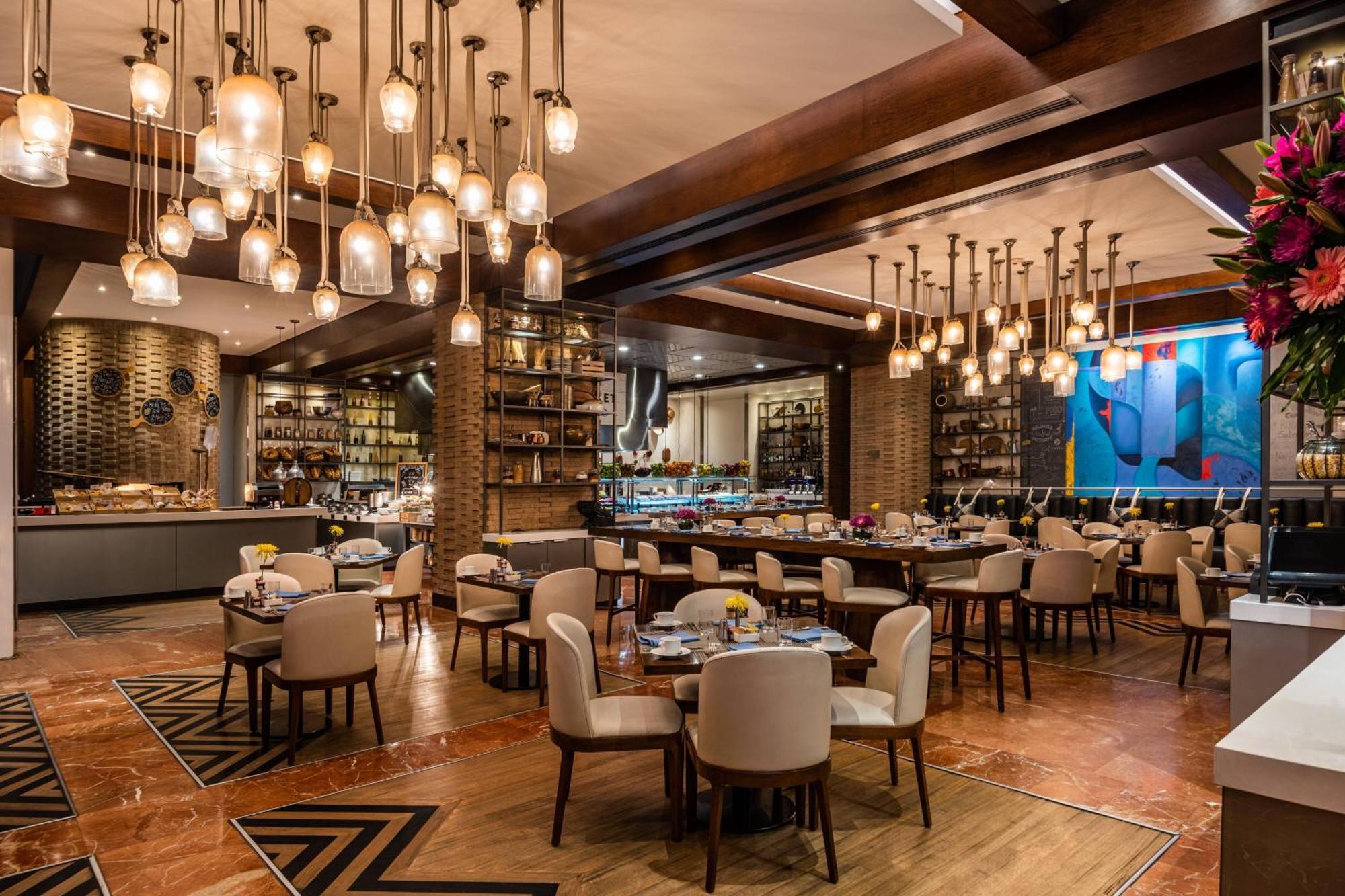 Jw Marriott Hotel 5*