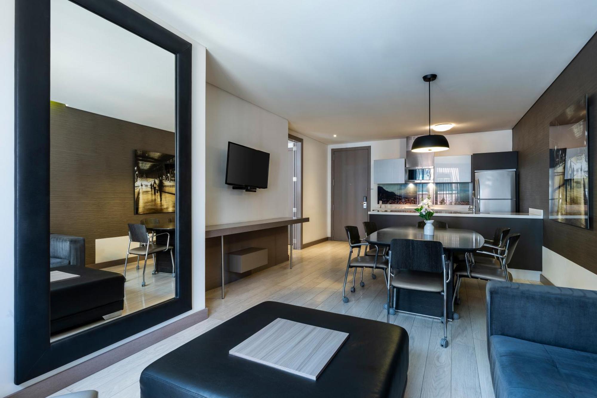 100 Luxury By Preferred Hotel Bogota