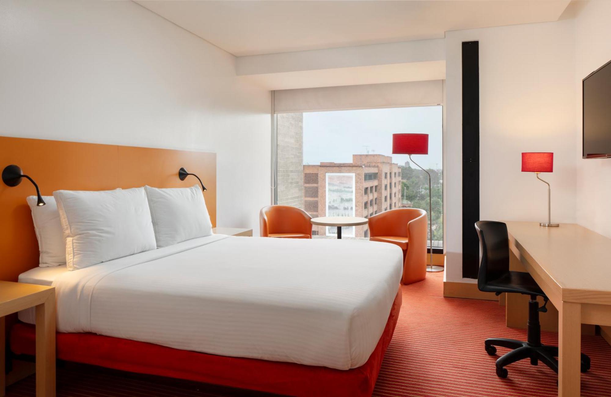 Tryp By Wyndham Embajada Bogotá