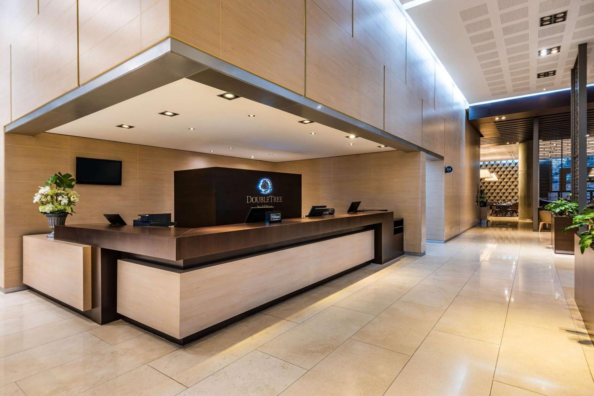 Hilton Doubletree Salitre Ar Hotel