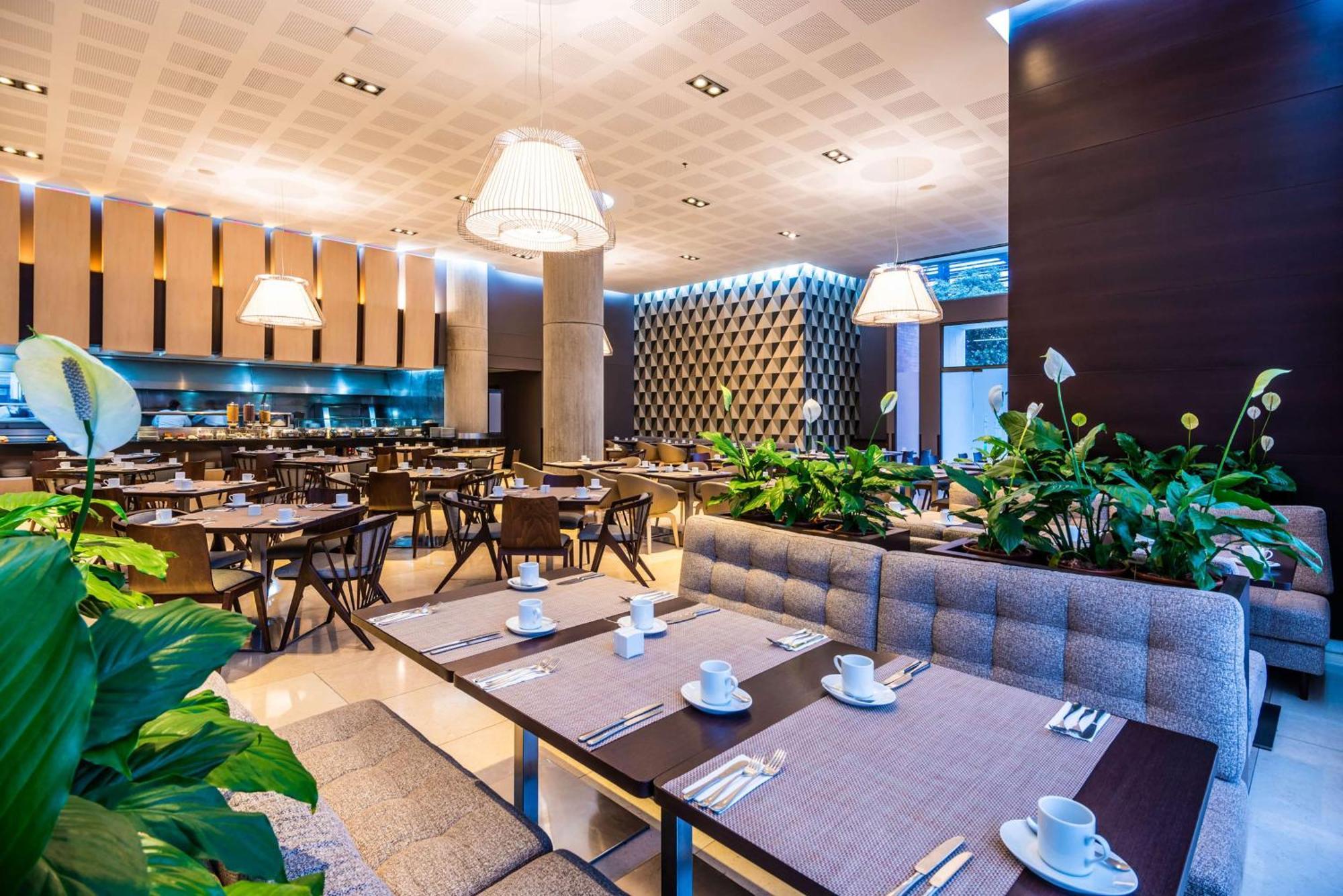Hilton Doubletree Salitre Ar Hotel