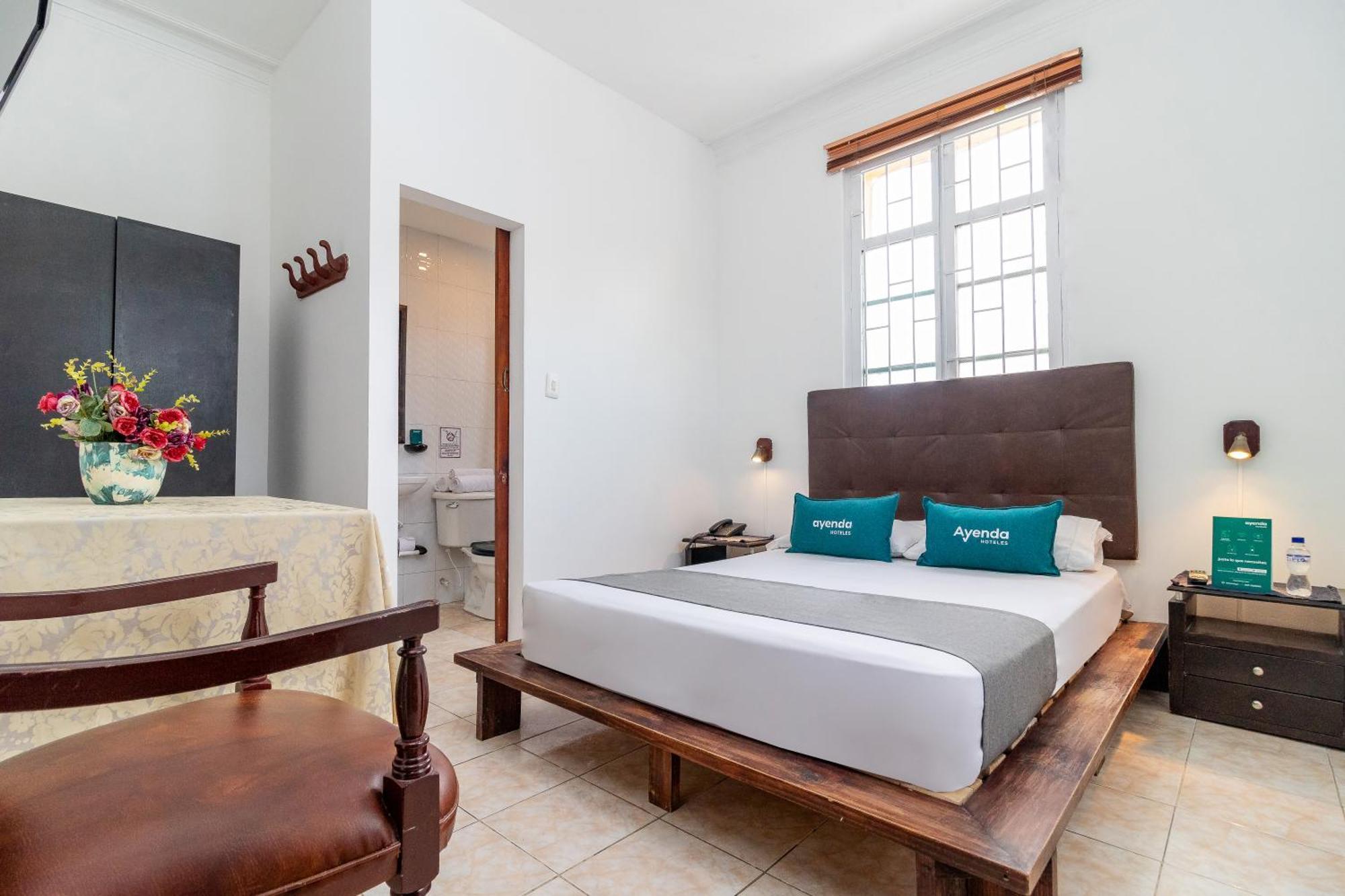 Ayenda Eloina Hotel 2*