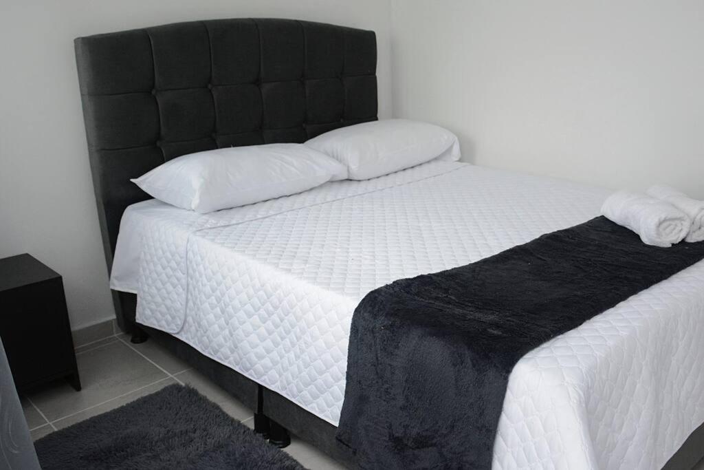 Apartamento Apto Cerca Al Movistar Arena