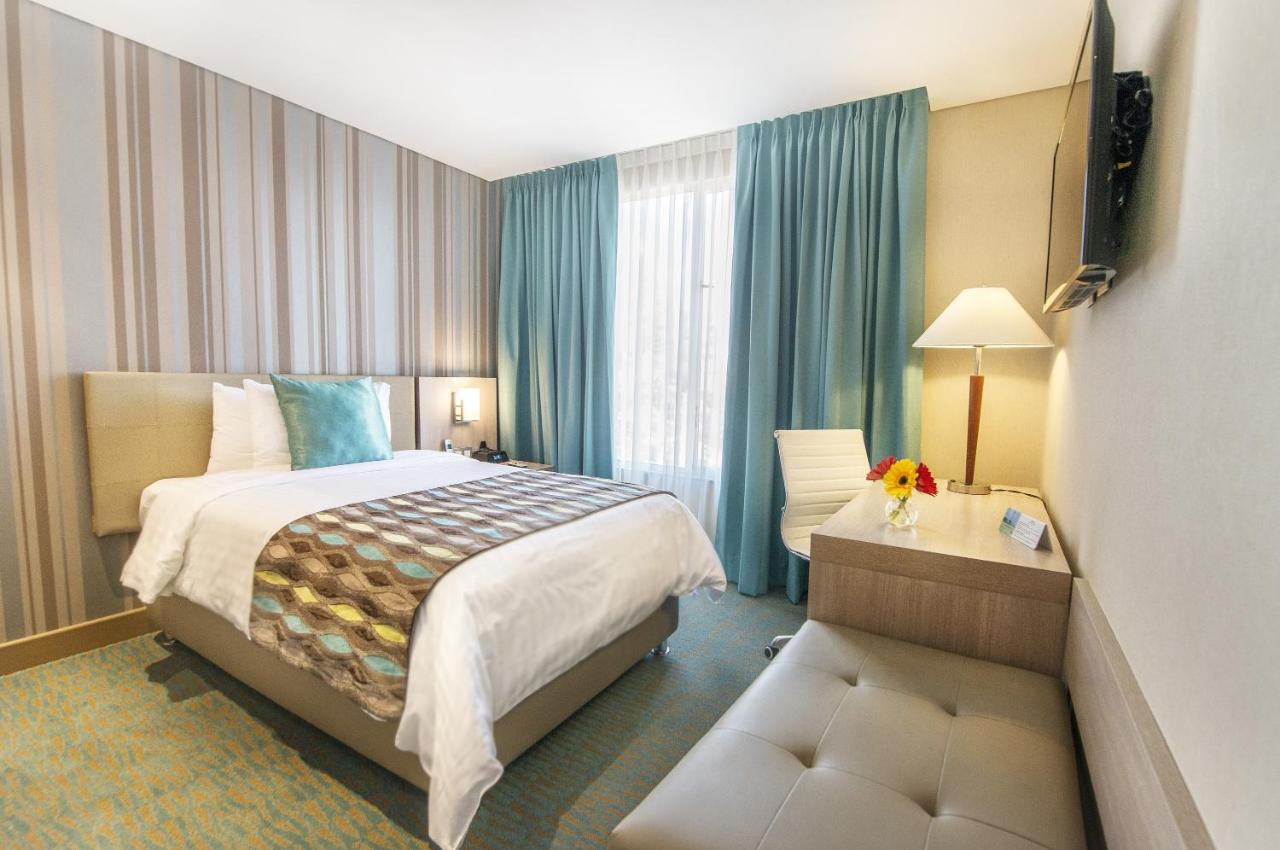 Apartahotel Plaza 4*