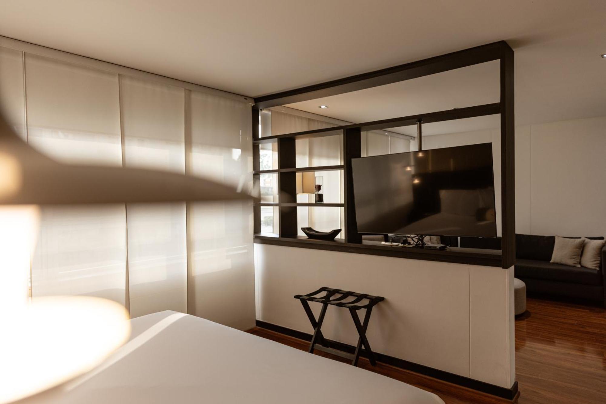 Hotel One Sixteen 4*