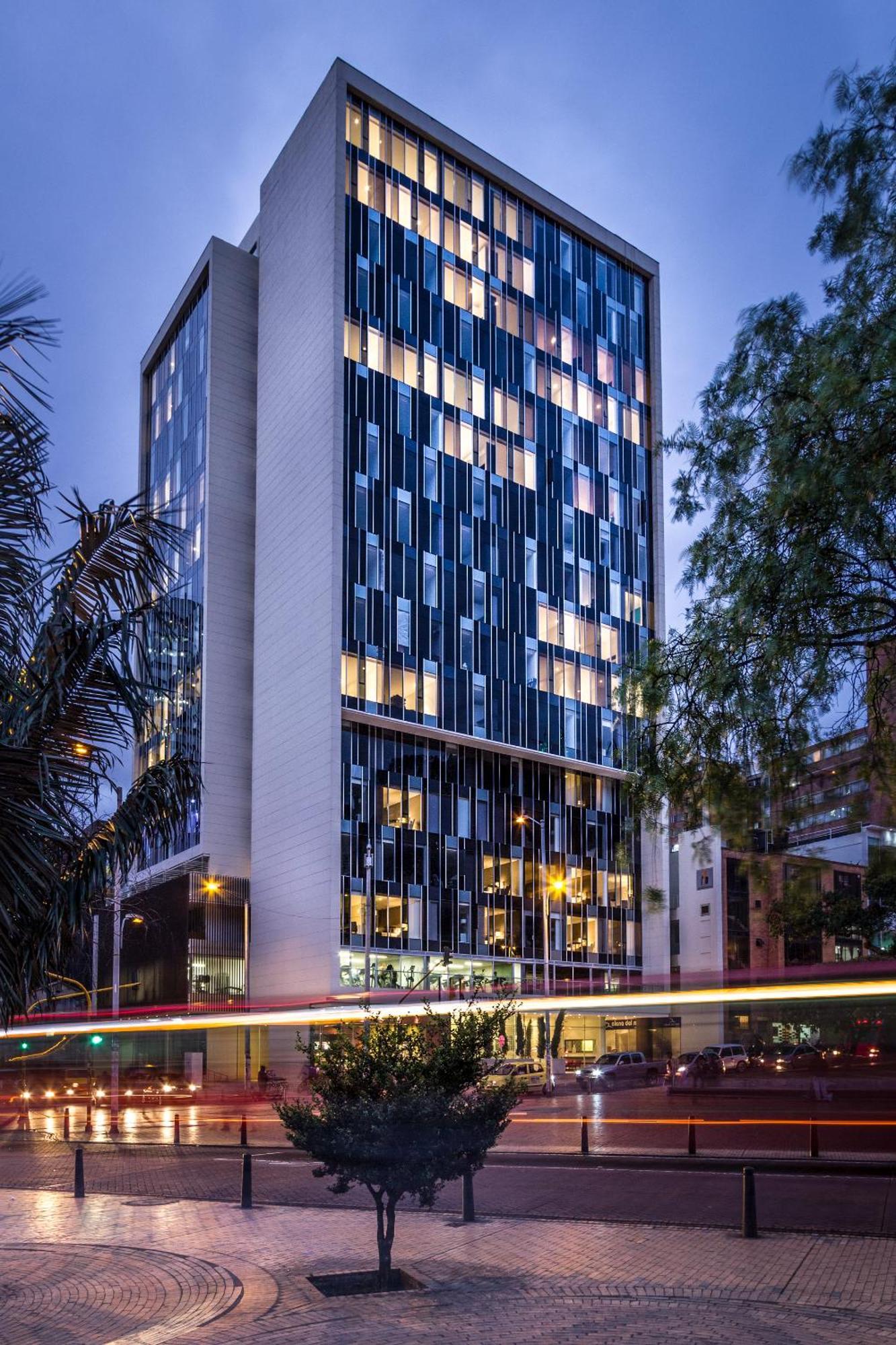 Hotel Bh Bicentenario 4*