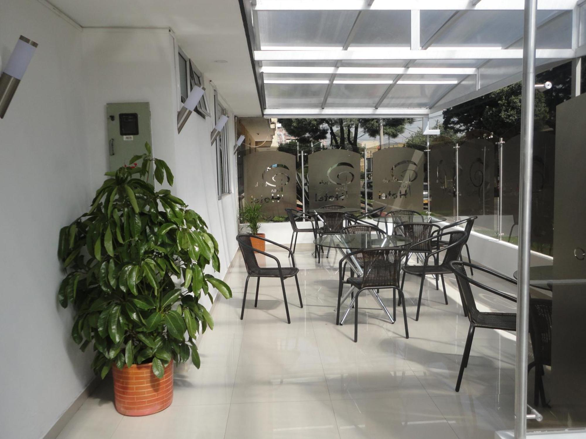 Dorado Plaza 3*