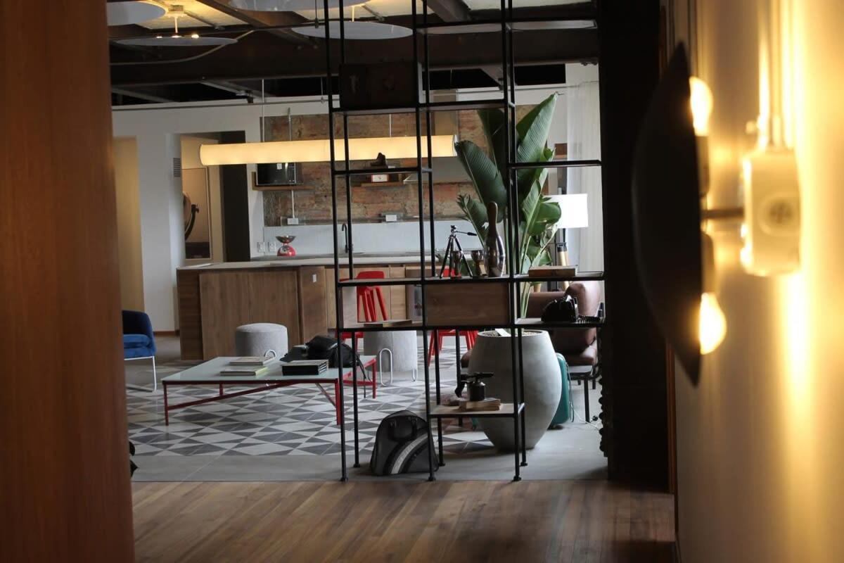Amazing Vintage In Centro Internacional Apartamento *