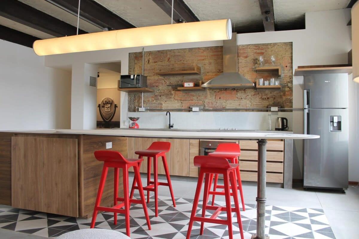 Amazing Vintage In Centro Internacional Apartamento