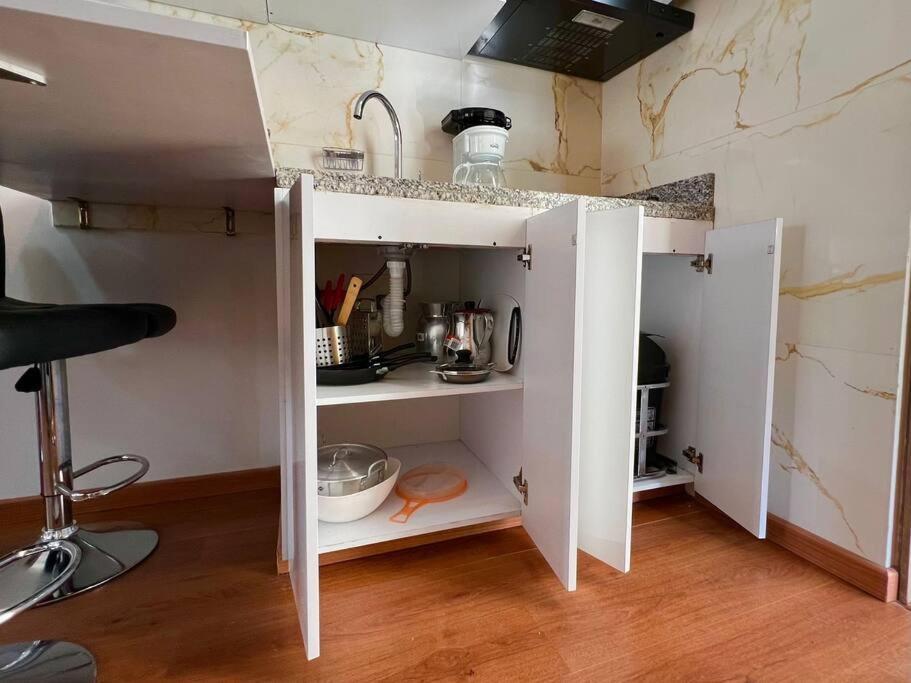 Apartamento Downtown, Candelaria Loft, Monserrate View!