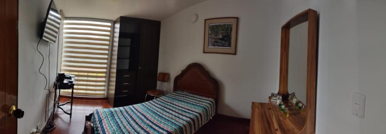 104-9 Apto Usaquen Piso 1 Con Parking Private