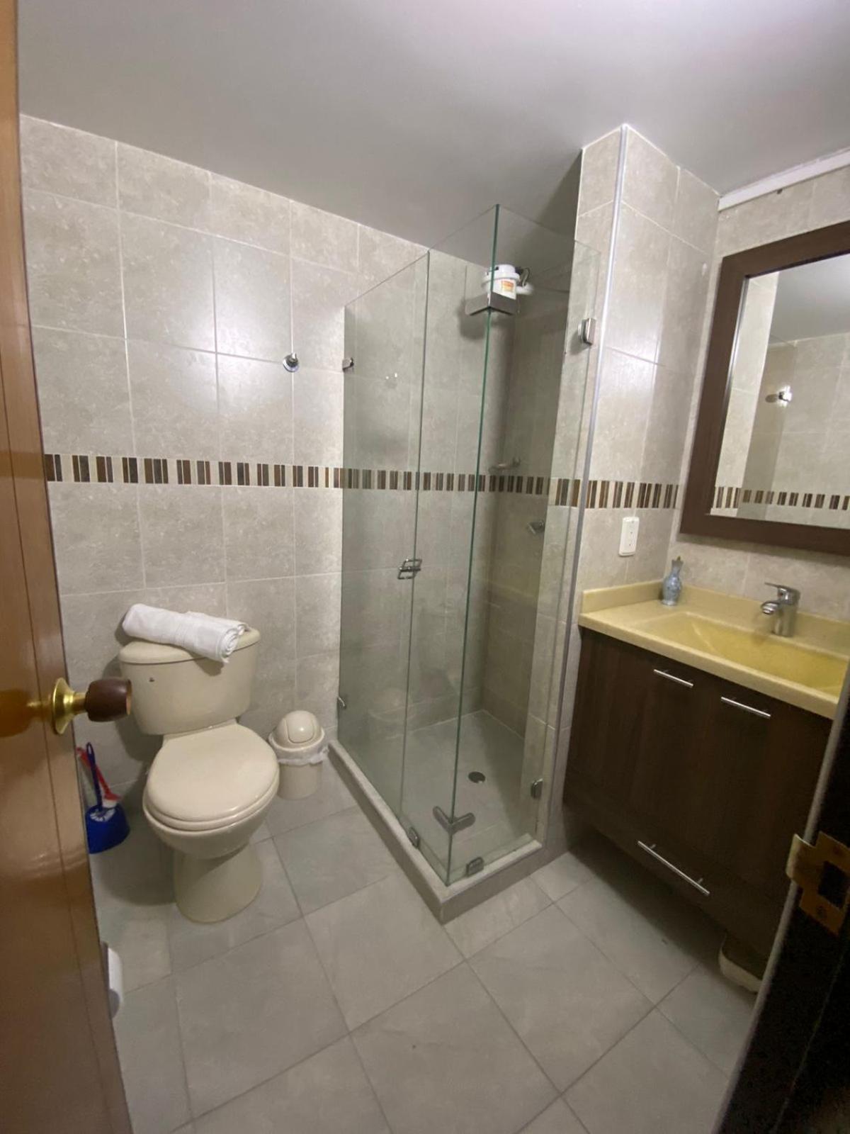 104-9 Apto Usaquen Piso 1 Con Parking Private Apartamento Bogotá