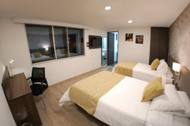 Grand Plaza Corferias 4*