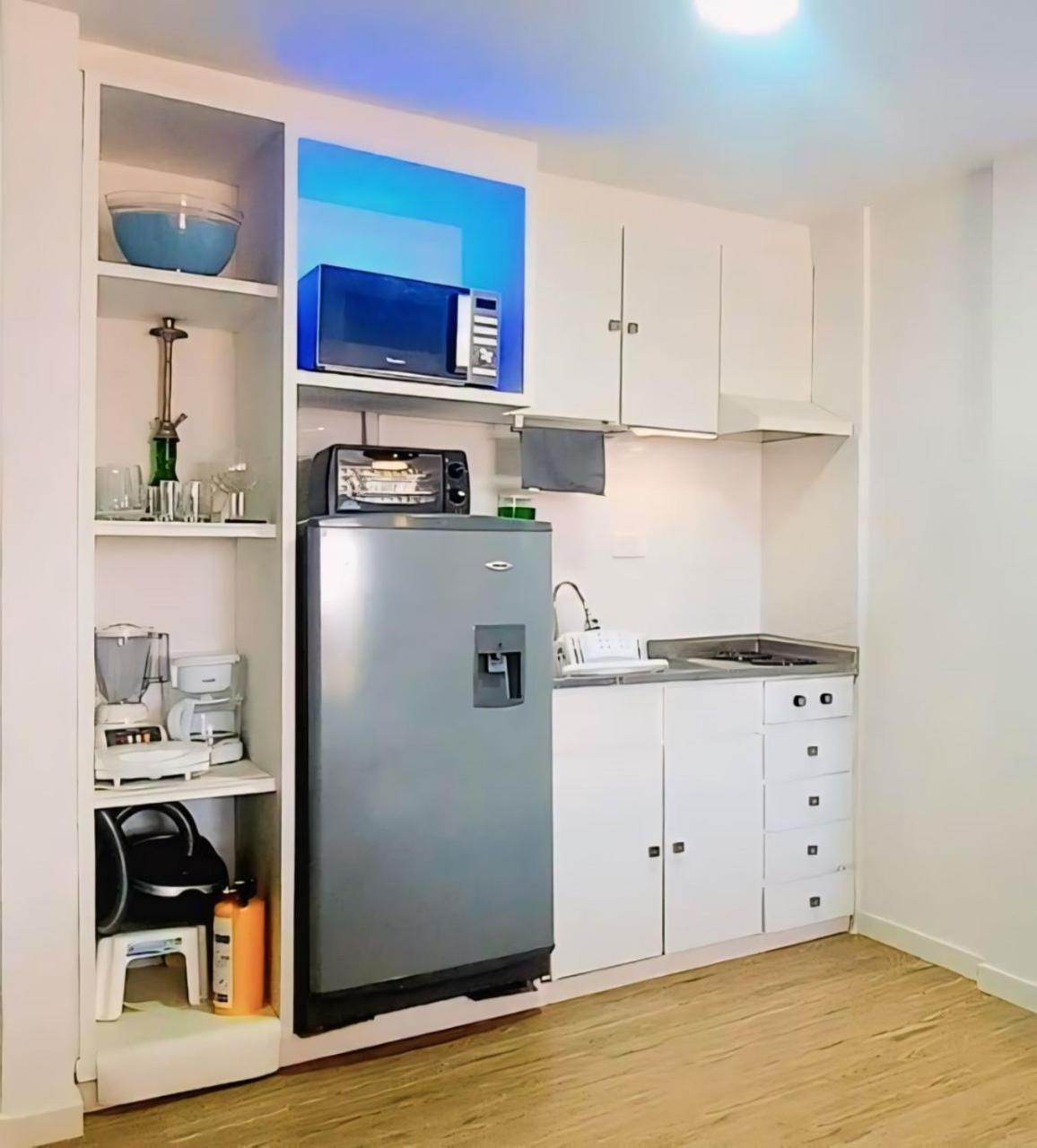 Executive Minutes From The Airport Apartamento