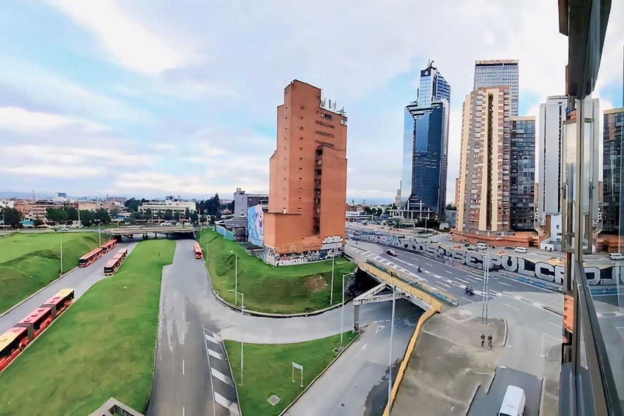 Executive Minutes From The Airport Apartamento Bogotá