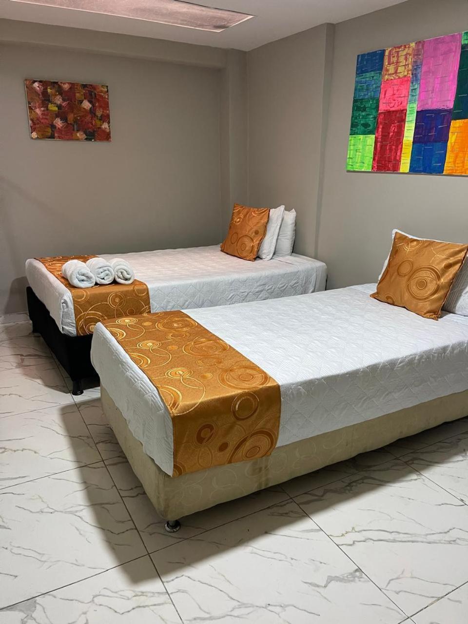 Hotel Luxem 3*