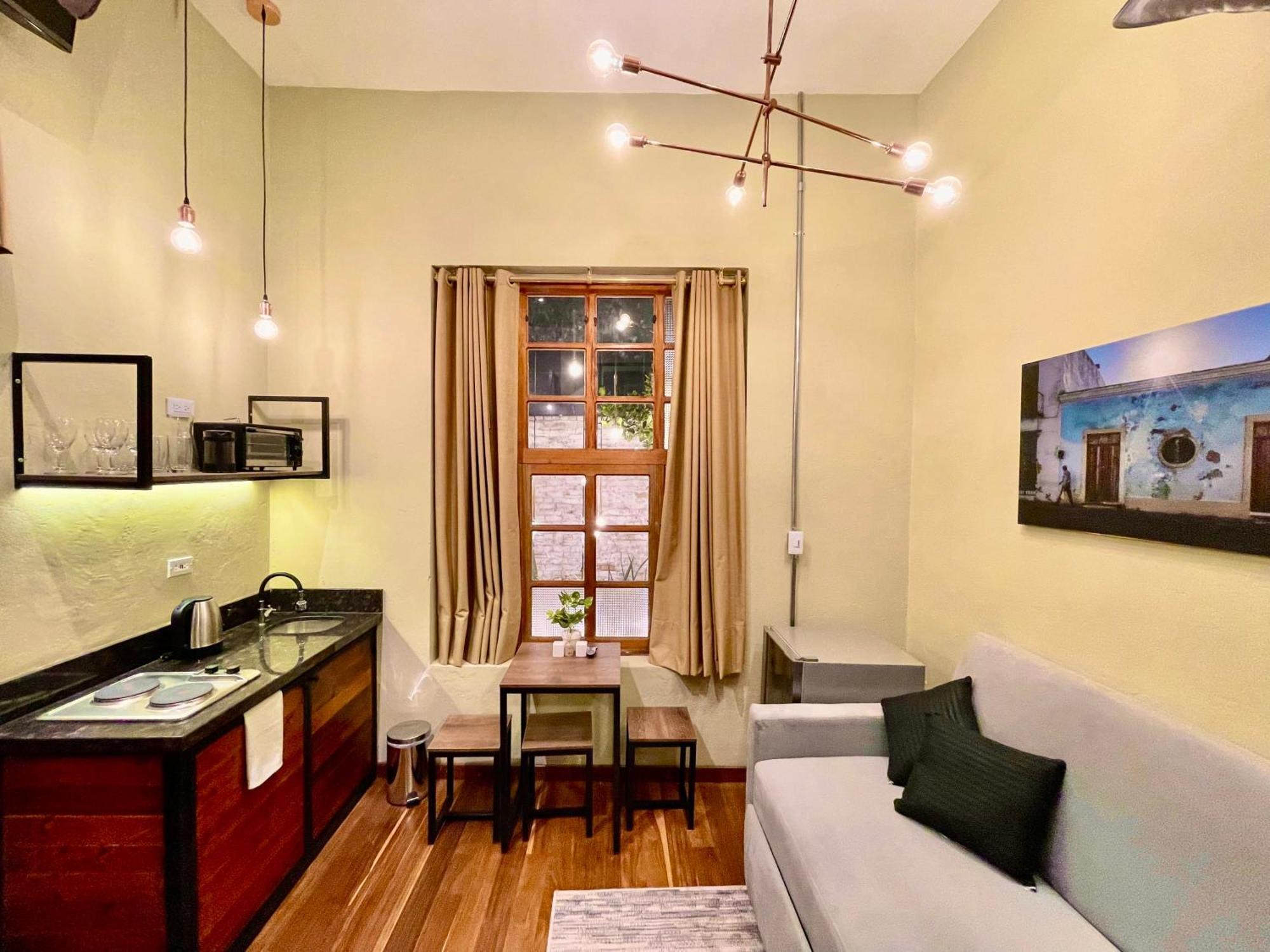 Apartahotel Colonia 722