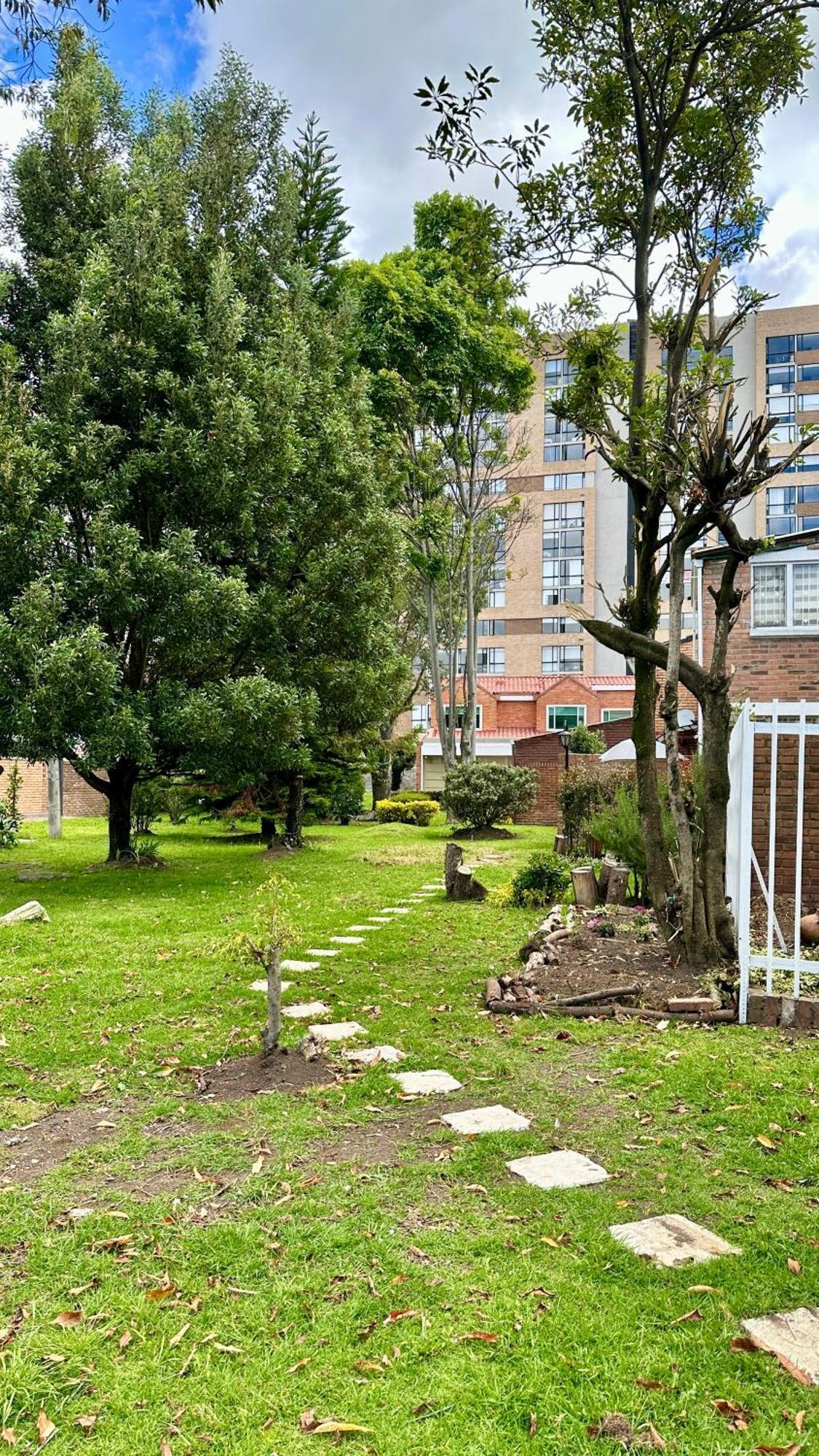 Brand New Duplex House - North * Bogotá