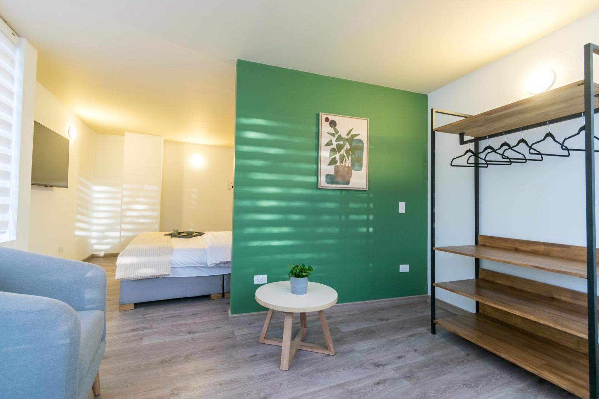 Inn Living Lourdes 64-306 *