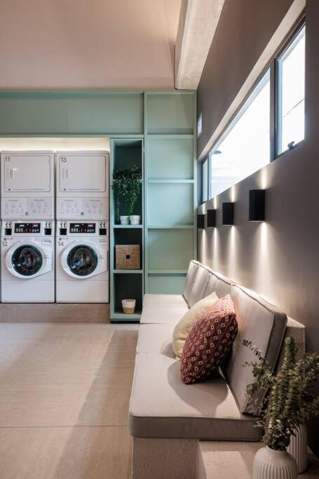 Apartamento Apartaestudio-wifi-parqueadero Gratis *