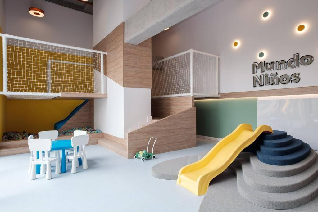 Apartaestudio-wifi-parqueadero Gratis Bogotá