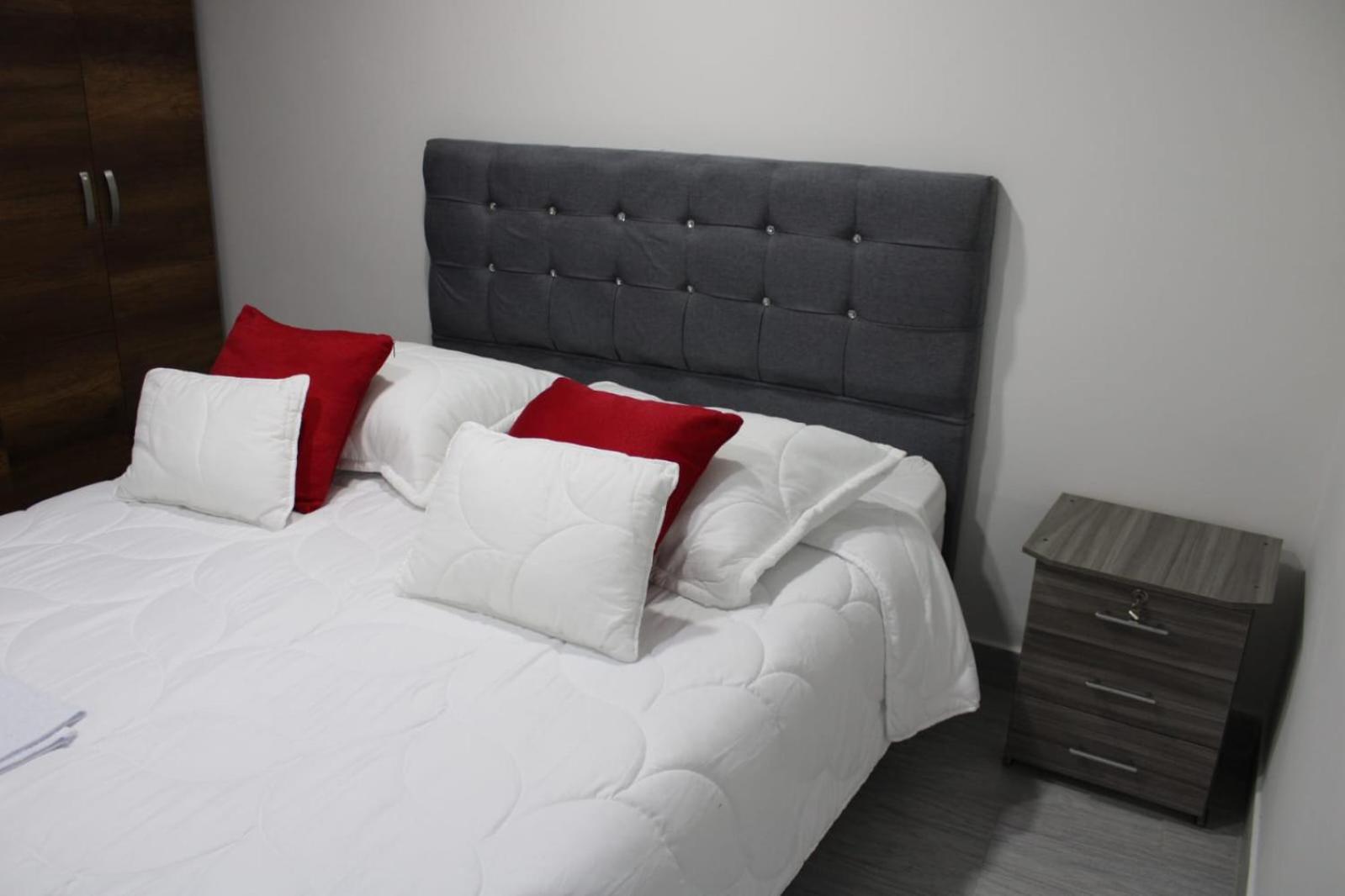 Apartamento Cerca Al Aeropuerto Bogotá