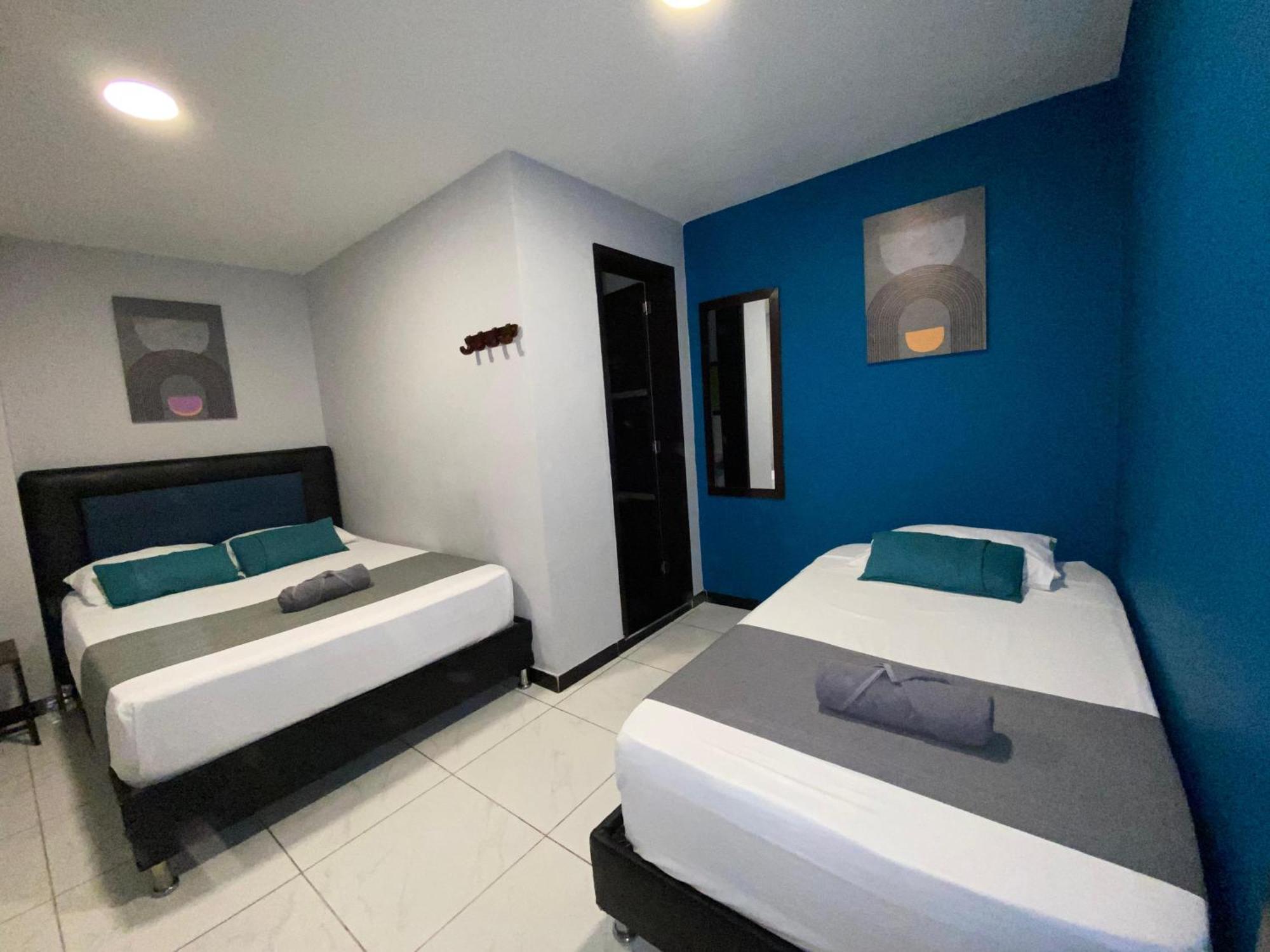 Hills Hotel *